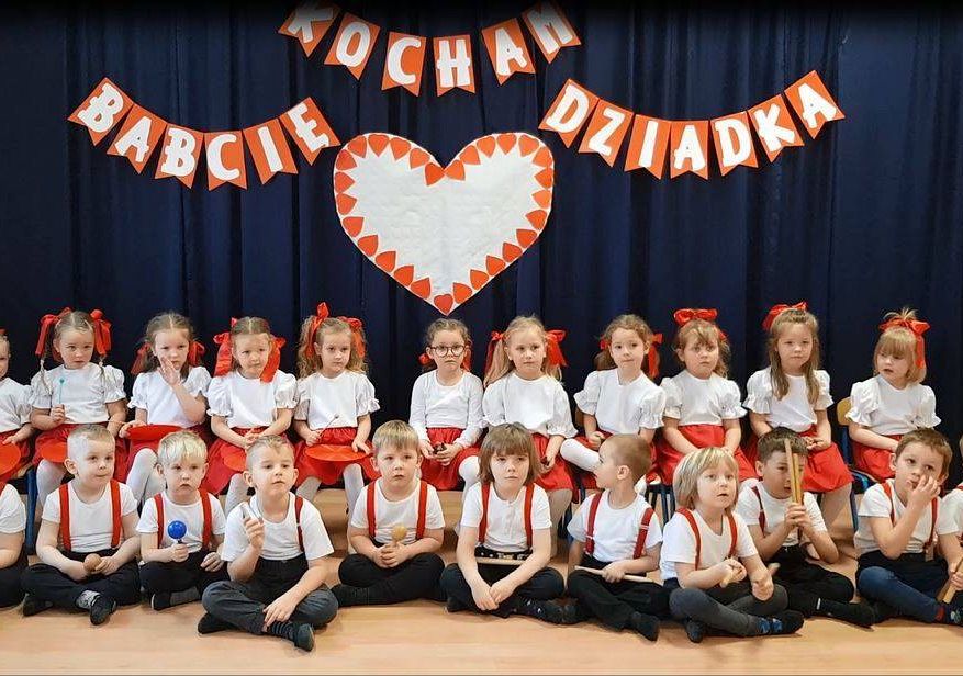 Gr II Występ z okazji Dnia Babci i Dziadka