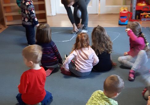 Grafika GR. II Zajęcia z Panią praktykantką