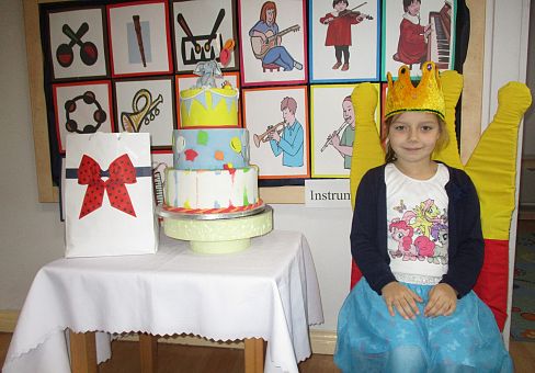 Grafika gr III Urodziny Marceliny