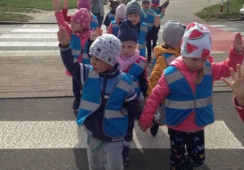 Grafika gr II Spacer na pobliskie skrzyżowanie