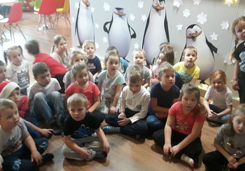 Grafika GR III Mikołajki w Madagaskarze