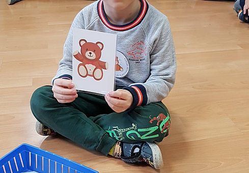 Grafika GR IV "Dzień Pluszowego Misia" - filmik niespodzianka dla dzieci "Tygrysków"