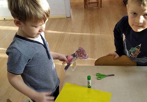 Grafika GR III "Dzień Pluszowego Misia"