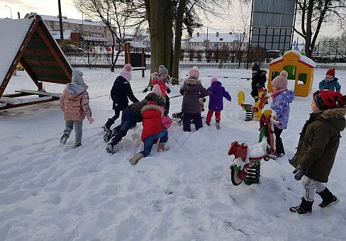 Grafika Gr II Zabawy na śniegu