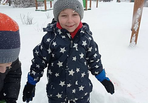 Grafika GR IV Malujemy na śniegu