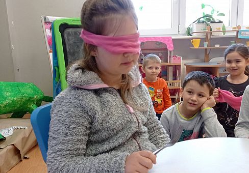 Grafika GR IV Kolejna nasza podróż, tym razem ciepłe kraje