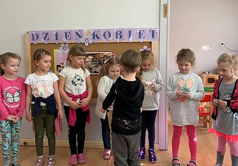 Grafika GR III Dzień Kobiet