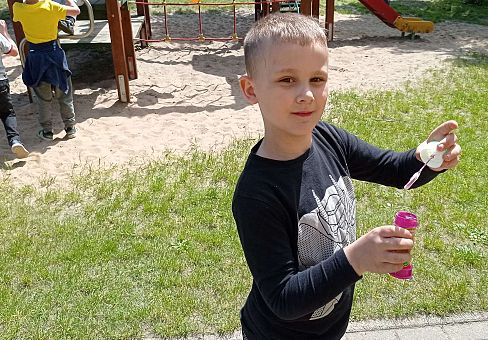 Grafika GR IV "Dzień Dziecka"