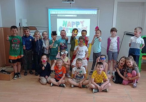 Grafika GR IV Urodzinki Oliwki