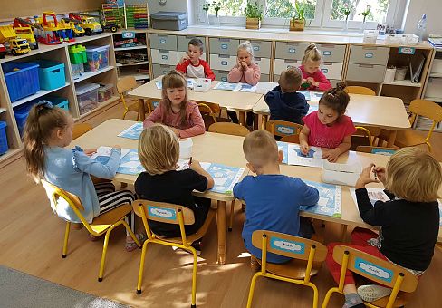 Grafika Zabawy i zajęcia w gr. III