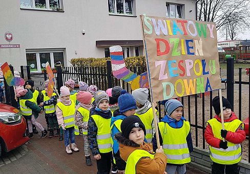 Grafika Światowy Dzień Zespołu Downa - Dzień Kolorowej Skarpetki