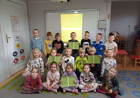 Grafika Gr. III "Skąd się biorą produkty ekologiczne"- Program Edukacyjny PSSE