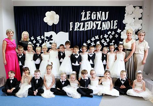 Grafika Gr. IV Pożegnanie grupy - Zakończenie Roku