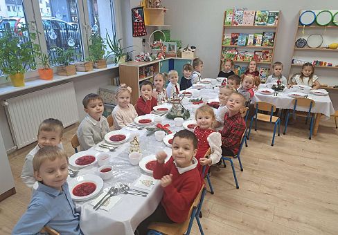 Grafika Gr.II Przy wigilijnym stole