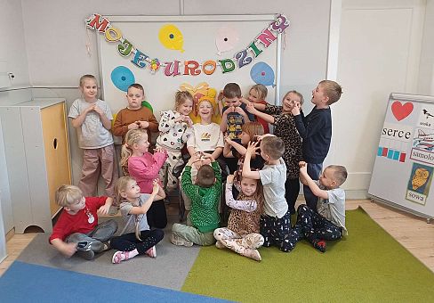 Grafika Gr. IV Urodzinki Karola