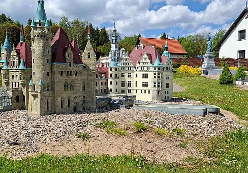 Grafika Gr. IV Wycieczka do Stryszej Budy