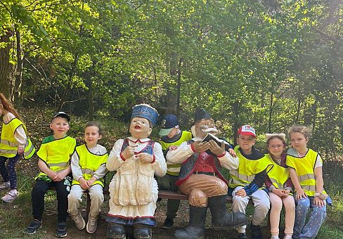 Grafika Gr. III Wycieczka do Stryszej Budy