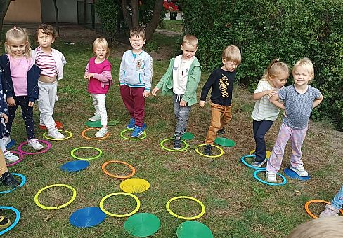 Grafika Gr.II Międzynarodowy Dzień Kropki