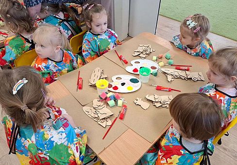 Grafika Gr. I Warsztaty zdobienia ozdób świątecznych