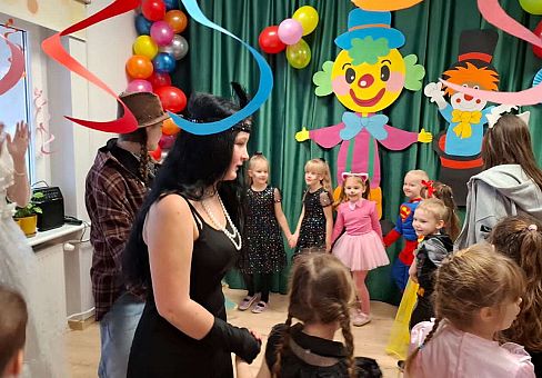 Grafika Gr.III i IV Bal Karnawałowy