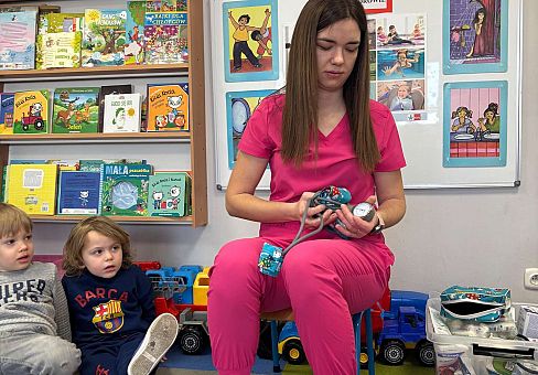 Grafika Gr. II Spotkanie z pielęgniarką- mama Ilonki