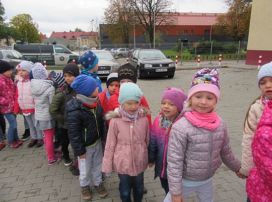 Wizyta w Komendzie Policji-spotkanie z psem