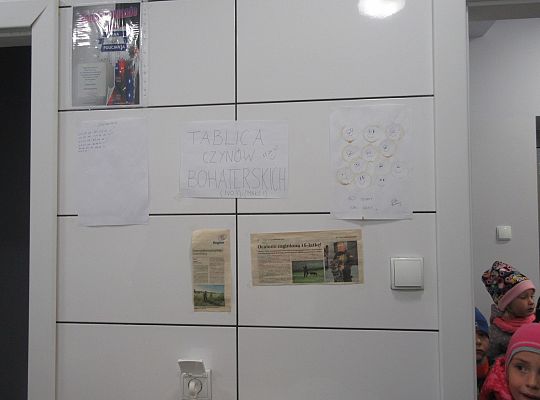 Wizyta w Komendzie Policji-spotkanie z psem