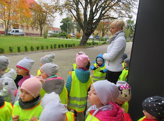 Wizyta w Komendzie Policji-spotkanie z psem