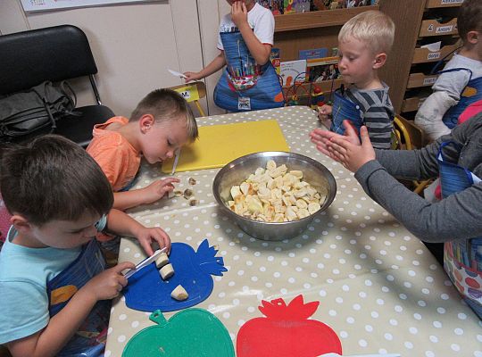 Robimy kompoty i sałatki owocowe gr III