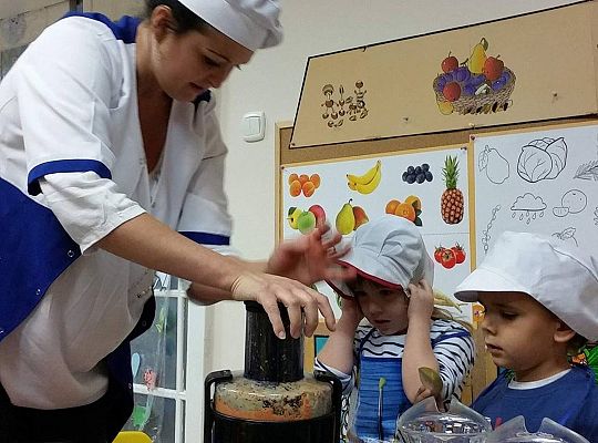 Robimy sok pyszny i zdrowy bo warzywno -owocowy