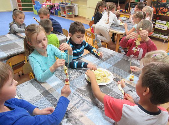 Szaszłyki owocowe gr IV