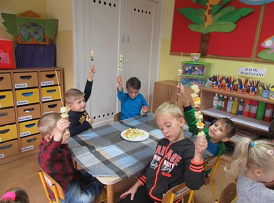 Szaszłyki owocowe gr IV