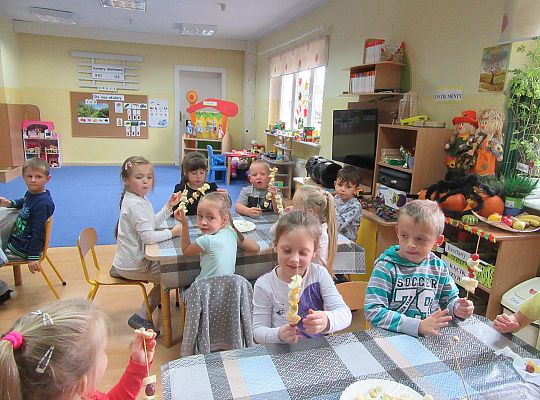 Szaszłyki owocowe gr IV