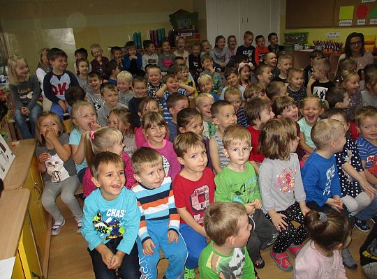 Teatrzyk w przedszkolu "Magia słów"