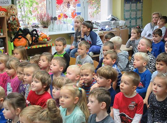 Teatrzyk w przedszkolu "Magia słów"