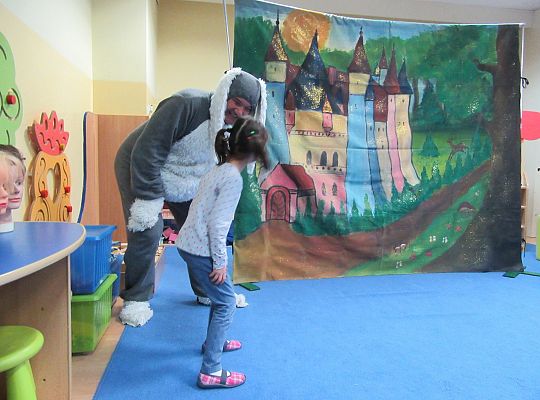 Teatrzyk w przedszkolu "Magia słów"