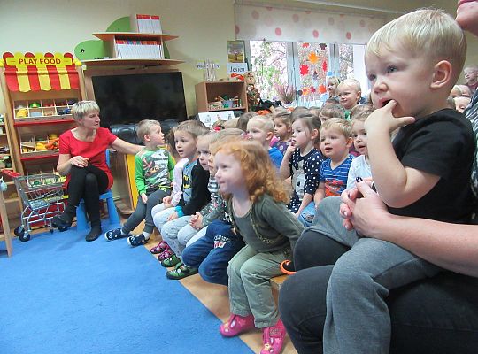 Teatrzyk w przedszkolu "Magia słów"