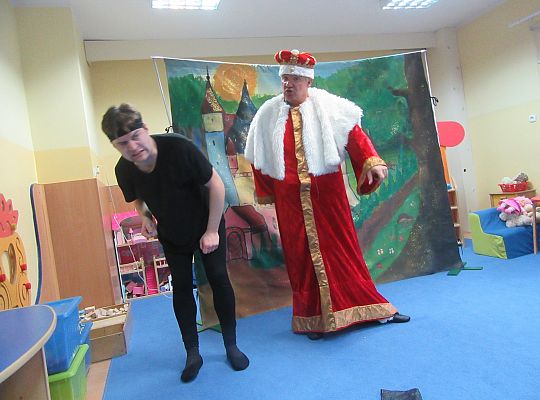 Teatrzyk w przedszkolu "Magia słów"