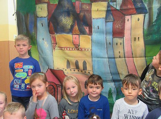 Teatrzyk w przedszkolu "Magia słów"