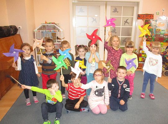 Wolontariusze w przedszkolu gr II