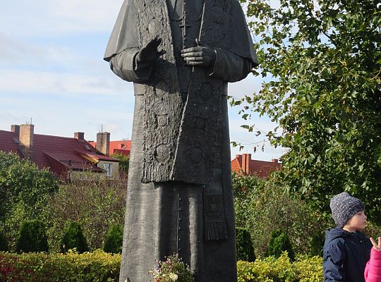 Pamiętamy o tych co odeszli-zapalamy znicze