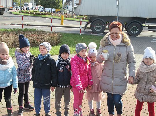 Pamiętamy o tych co odeszli-zapalamy znicze