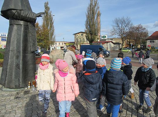 Pamiętamy o tych co odeszli-zapalamy znicze