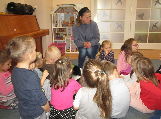 Poznajemy zwierzęta domowe, wizyta Pani ze schroniska-gr II