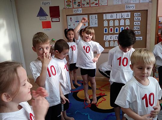 Ćwiczenia gimnastyczne w grupie III