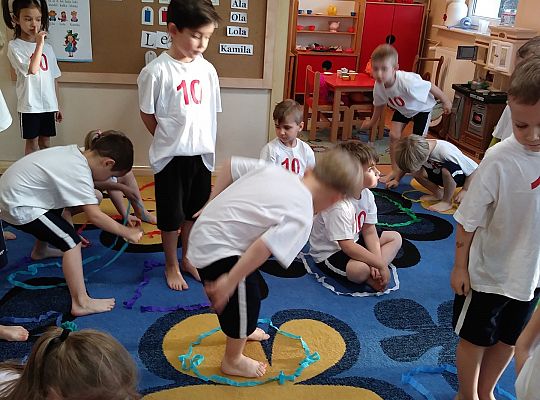 Ćwiczenia gimnastyczne w grupie III