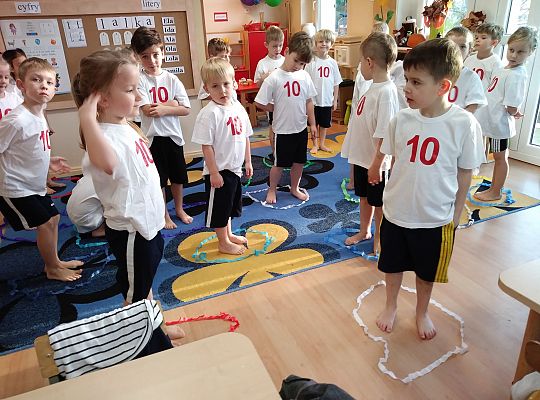 Ćwiczenia gimnastyczne w grupie III