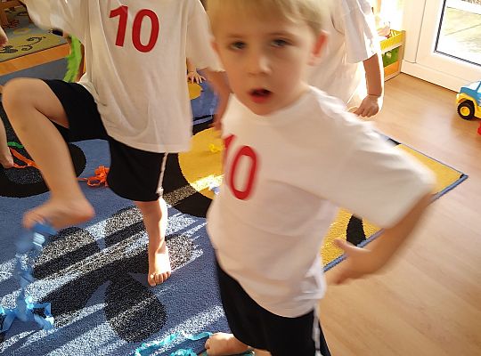 Ćwiczenia gimnastyczne w grupie III