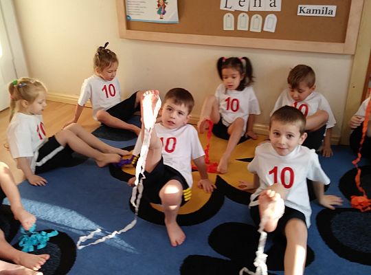 Ćwiczenia gimnastyczne w grupie III