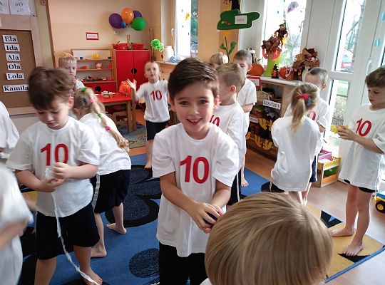 Ćwiczenia gimnastyczne w grupie III